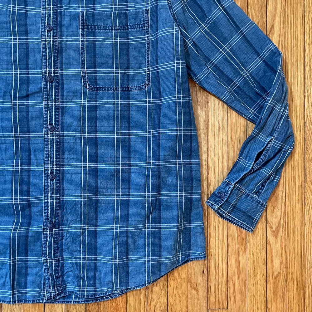 AMERICAN EAGLE Plaid Button-down - image 2